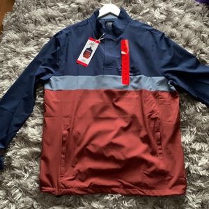 Mens Sketchers light weight jacket size Medium.